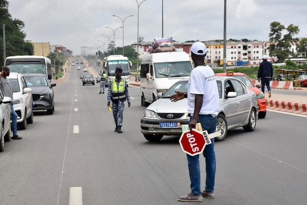 Infractions routières en Côte d'Ivoire : 943 véhicules en fourrière chaque mois