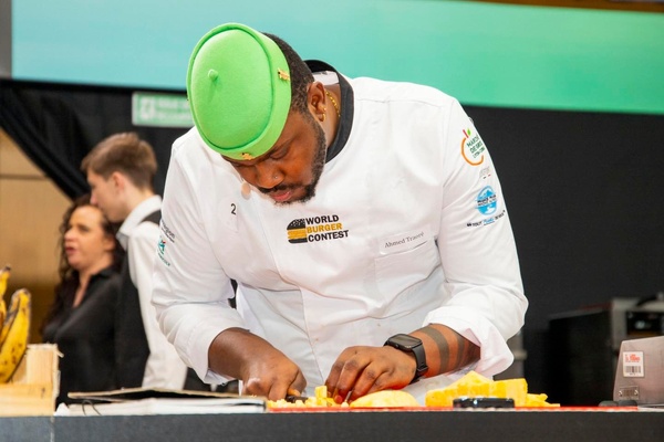 Le chef ivoirien Mohamed Traoré remporte le bronze au concours international de burger à Lyon © Crédit photo DR