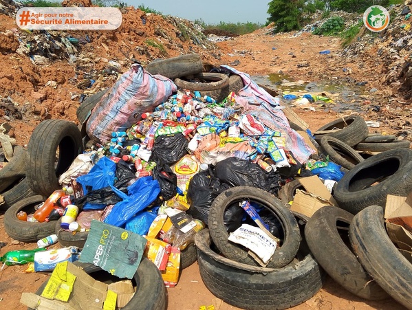 Soubré : incinération de 1,7 tonnes de denrées impropres