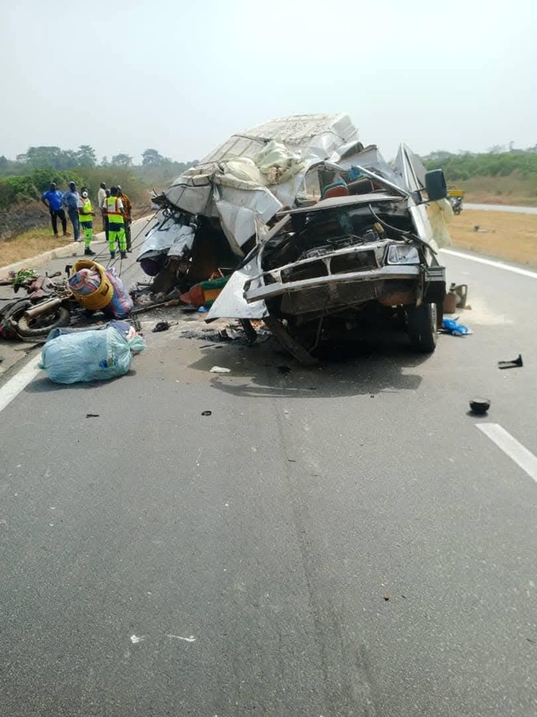 Accident de la route sur l'axe Abidjan-Bouaké ce dimanche : Six morts dans une collision entre un camion et un minicar