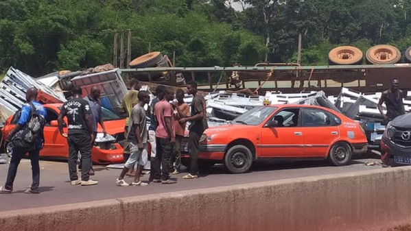 Accident sur l'axe Yopougon-Adjamé ce jeudi © Crédit photo DR