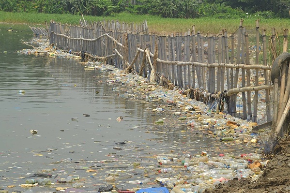 Dépollution de la lagune Ébrié © Crédit photo DR