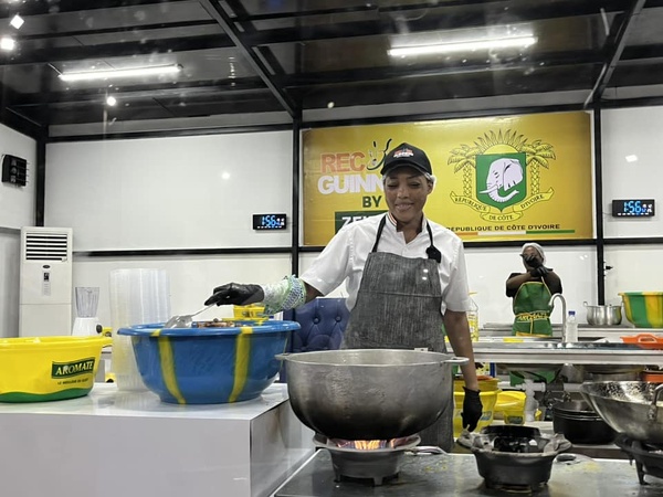 Zeinab Bancé repart à l'assaut du Record Guinness de cuisine © Crédit photo DR