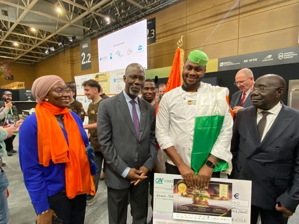 Mohamed Traoré honore la Côte d'Ivoire en remportant la troisième place du World Burger Contest au SIRHA 2025 de Lyon © Crédit photo DR