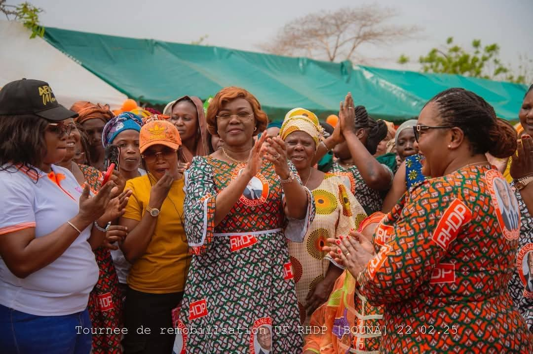 À Bouna, les femmes du RHDP se mobilisent pour Alassane Ouattara