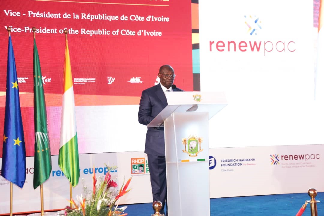 Le 3e Sommet RenewPAC réunit à Abidjan les représentants d'Europe, d'Afrique et des Caraïbes © Crédit photo DR