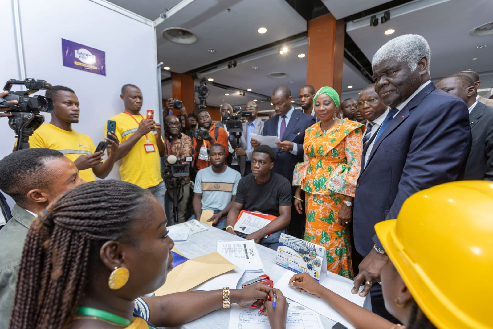 La Foire nationale de l'Emploi et du Recrutement 2025 prolongée jusqu'au 9 mars à Abidjan © Crédit photo DR