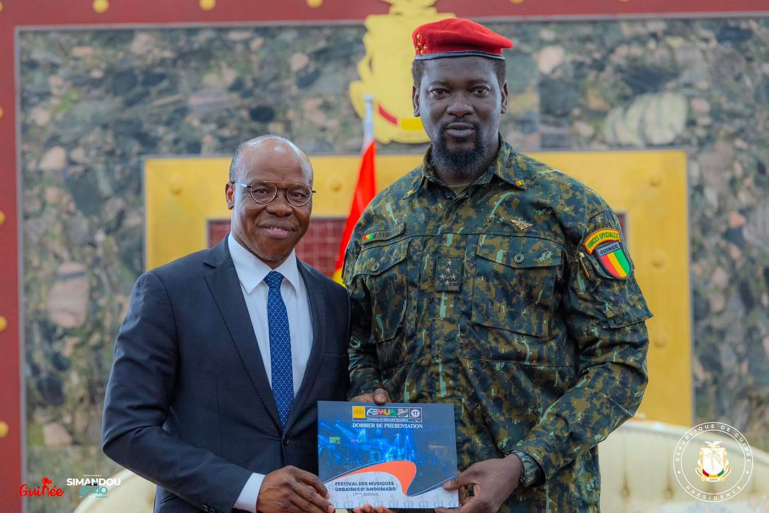 A'Salfo reçu par le président Mamadi Doumbouya de la Guinée © Crédit photo DR