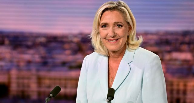 Marine Le Pen, la présidente du Rassemblement national, est arrivée à N'Djaména 14 mars 2025 © Crédit photo DR