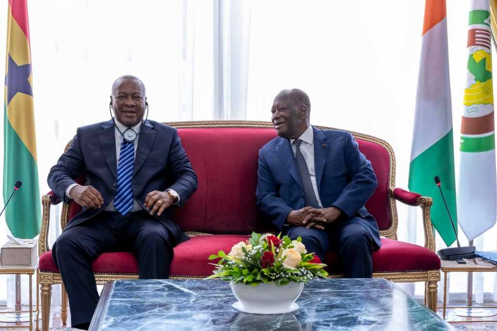 Ouattara et Mahama : le Corridor Abidjan-Lagos au menu des discussions