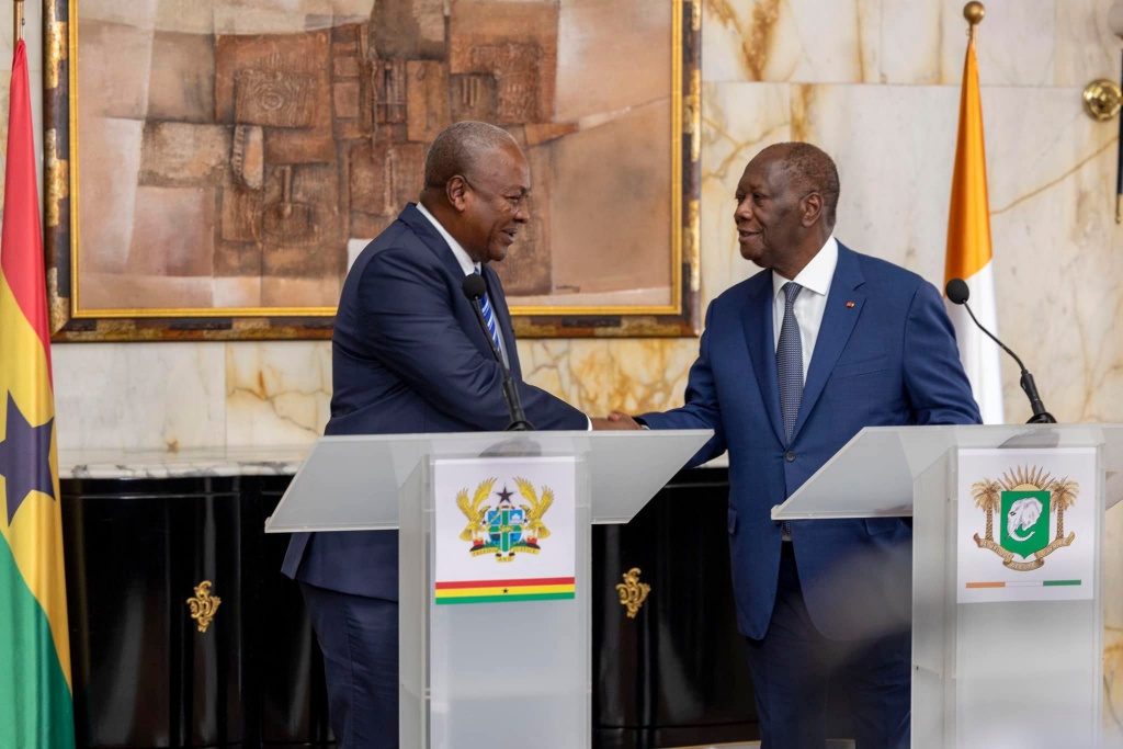 Alassane Ouattara et John Mahama : Coopération énergétique en discussion